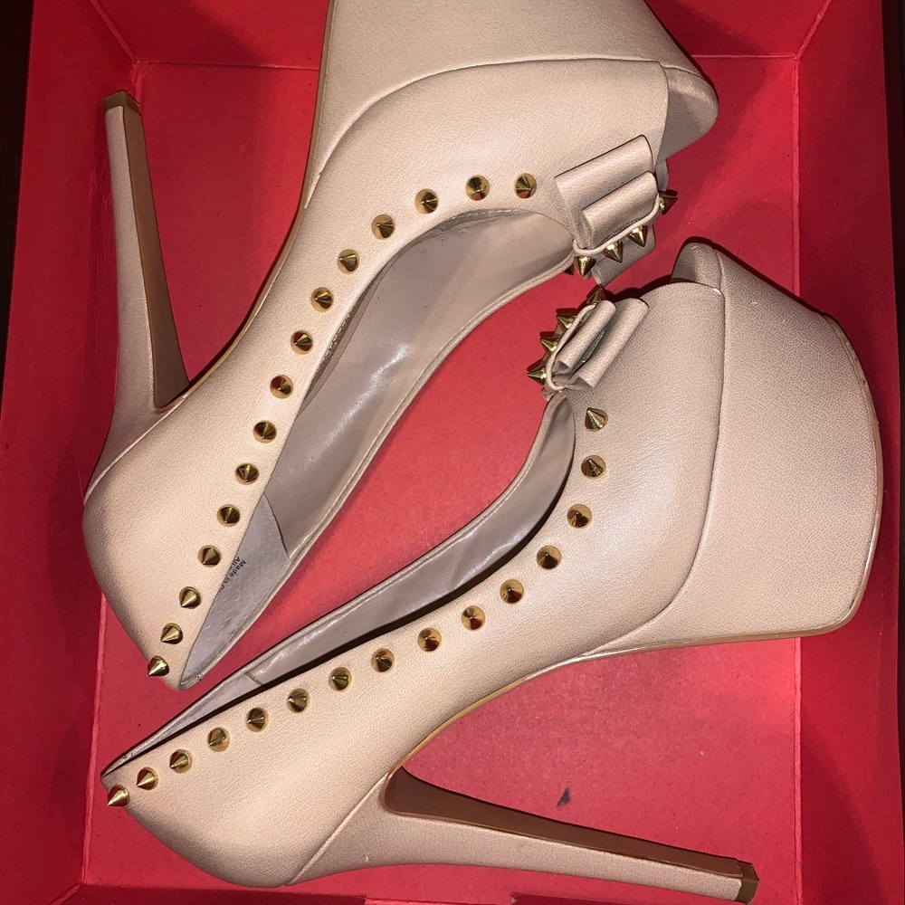 Taupe “Wild Pair” heels with box